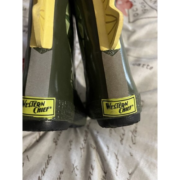 Western Chief - Kids 7/8 Black Rubber Boots - Picture 4 of 5